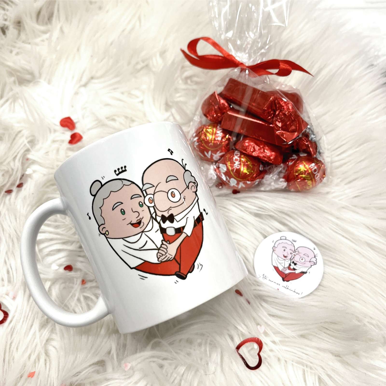 Chickit_Caneca_SValentim_Frente Caneca Namorados com Chocolates e Oferta de Magnético (300ml) - Image 1