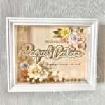 Quadro nome e flores personalizado