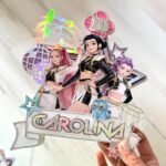 Topo de Bolo K-Pop Shaker com Brilho - Image 7