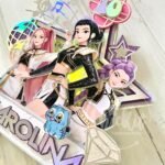 Topo de Bolo K-Pop Shaker com Brilho - Image 4