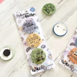 cartão de apresentação do pack de crachás ou ímans motivacionais