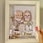 Quadro/Moldura Ilustração Personalizada Bodas de Ouro